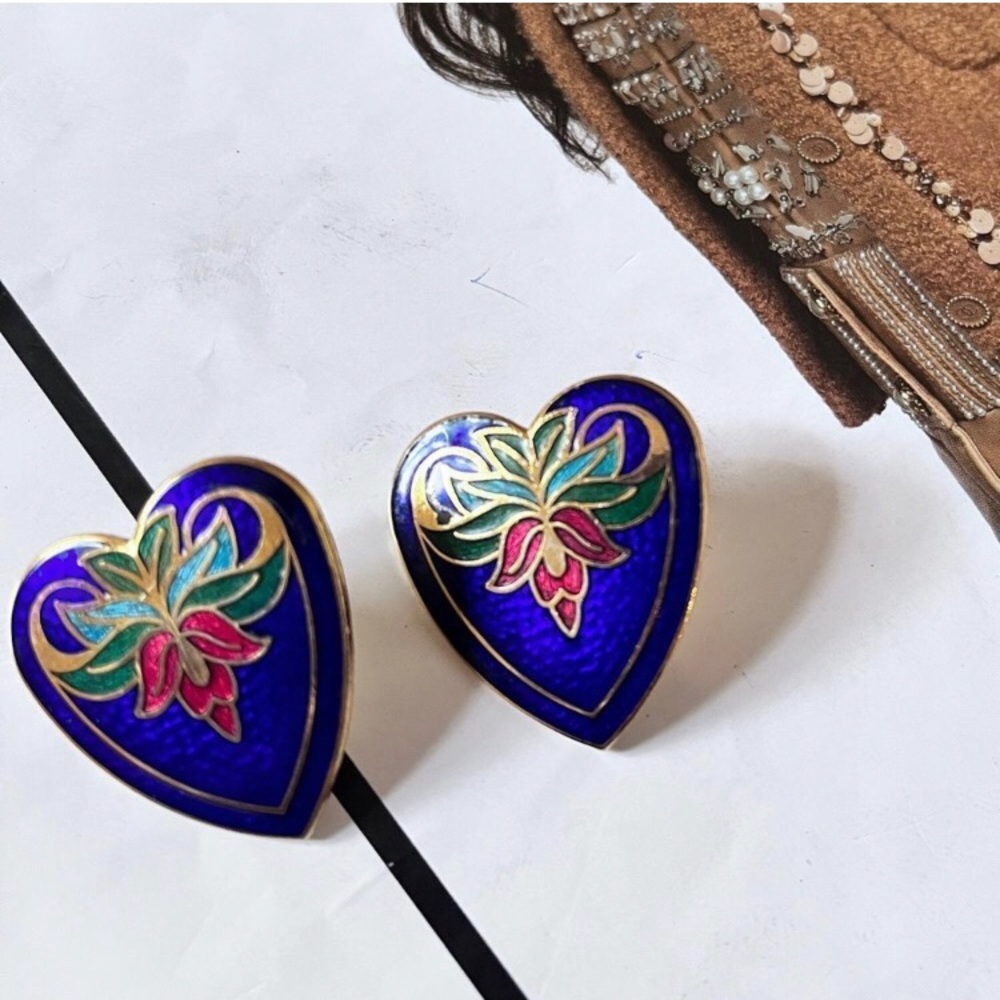 Vintage Enamel Heart Shaped Floral Blue Gold Post Earrings